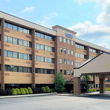 Comfort Inn & Suites Wadsworth Экстерьер фото