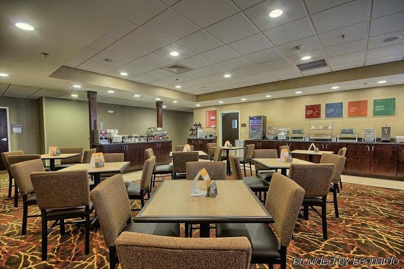 Comfort Inn & Suites Wadsworth Экстерьер фото